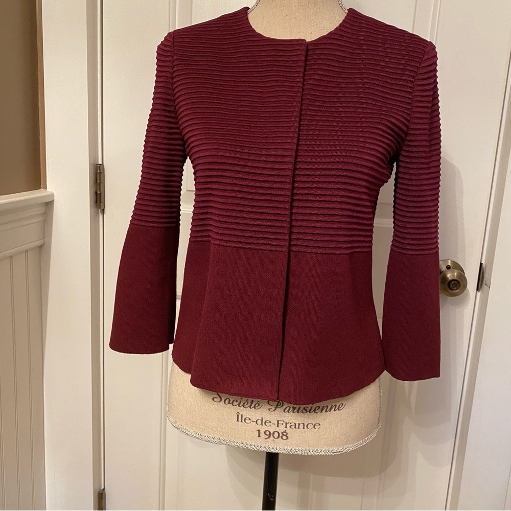 ST. JOHN SWEATER CARDIGAN DARK RED KNIT RIBBED & SMOOTH SNAP FRONT 3/4 SLEEVE XS